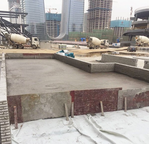 深圳前海楼层大板平台上方消防通道路基